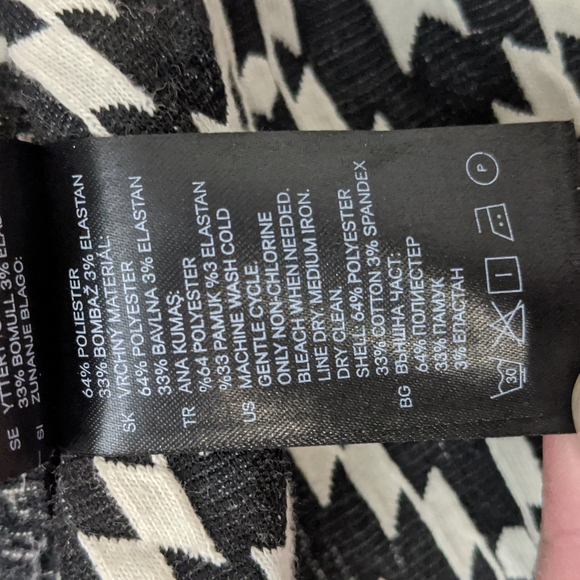 H&M Elastic Knee-length Skirt - Picture 7 of 7